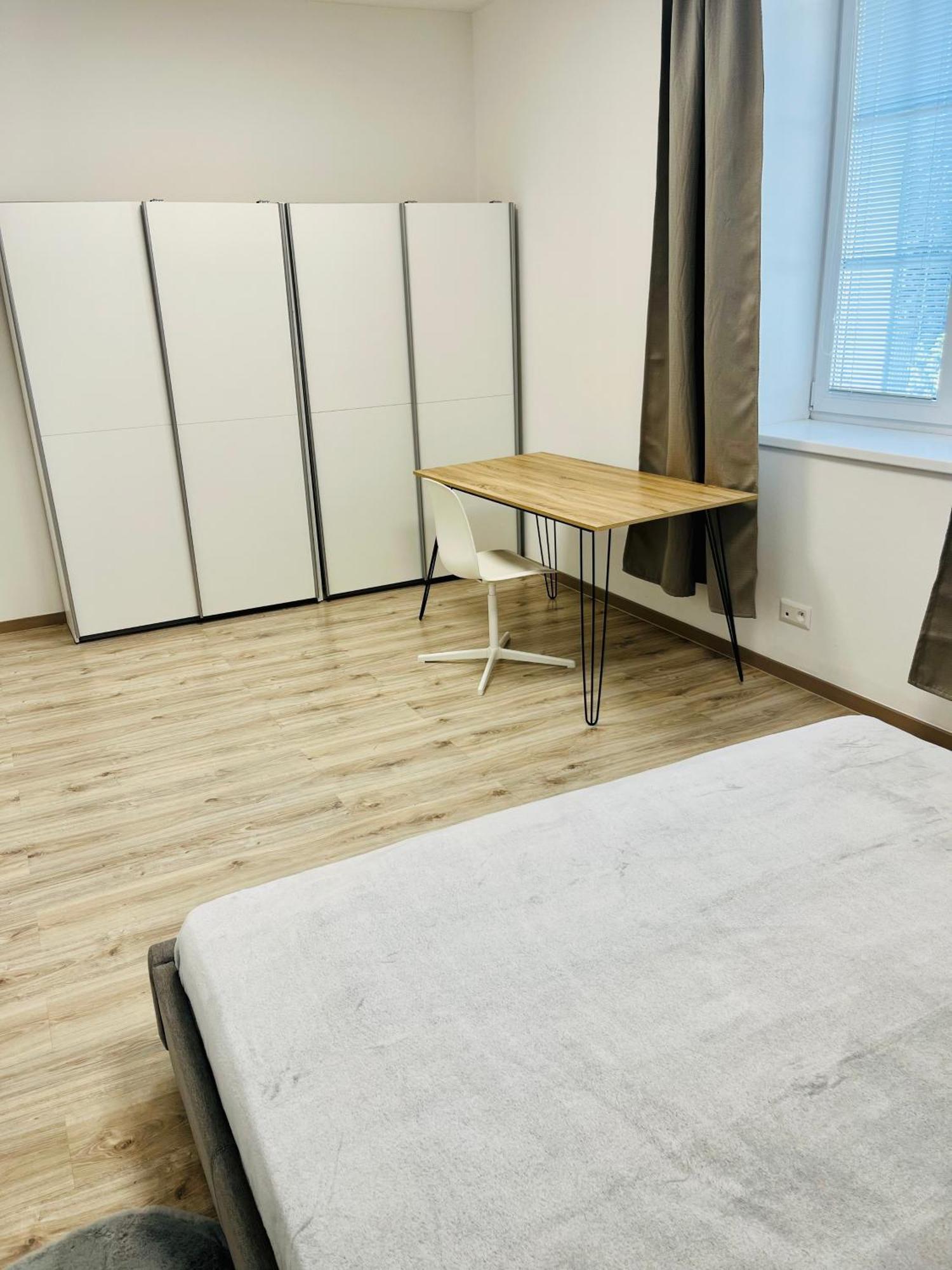 Apartment Riviera Centrum, Private Parking And Smart Check In Banská Bystrica Esterno foto